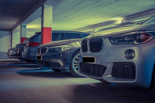 Parken Flughafen DUS Team